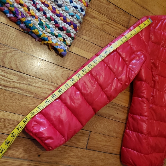 Bright Red Puffy Jacket Size Small - Picture 11 of 11